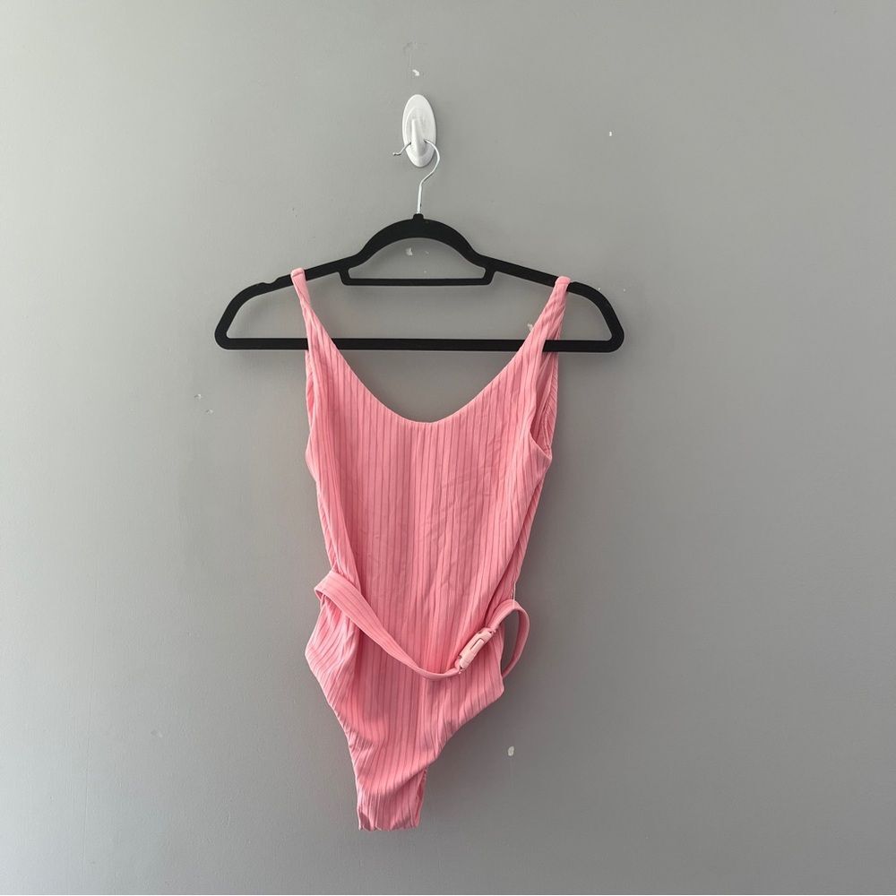 Melissa Odabash Pink One Piece Swimsuit Ribbed Knit Belted Size 4